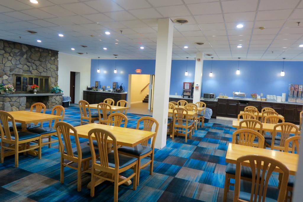Days Inn By Wyndham Lincoln Bagian luar foto