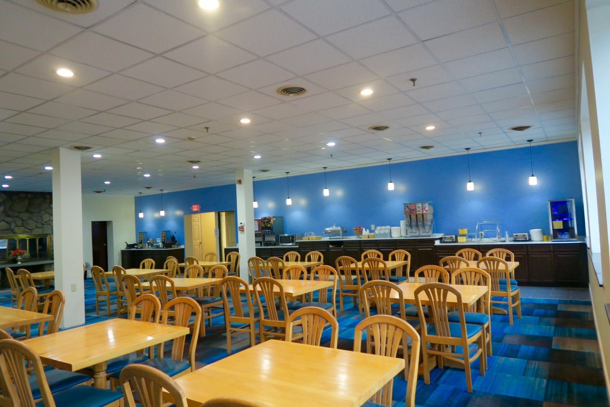 Days Inn By Wyndham Lincoln Bagian luar foto